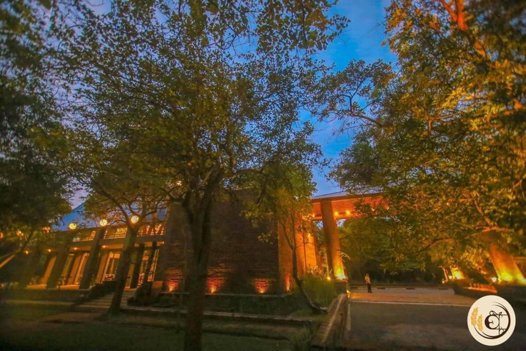 Aswadduma Hotel Dambulla Ngoại thất bức ảnh